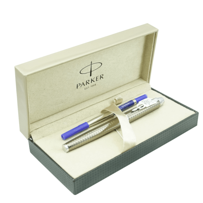 PARKER ODYSSEY GUN METAL CHISELLED CT FOUNTAIN PEN - Image 2