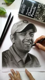 Brustro Woodless Charcoal Pencil Set of 6 (3 Soft, 2 Medium, 1 Hard) - Image 10